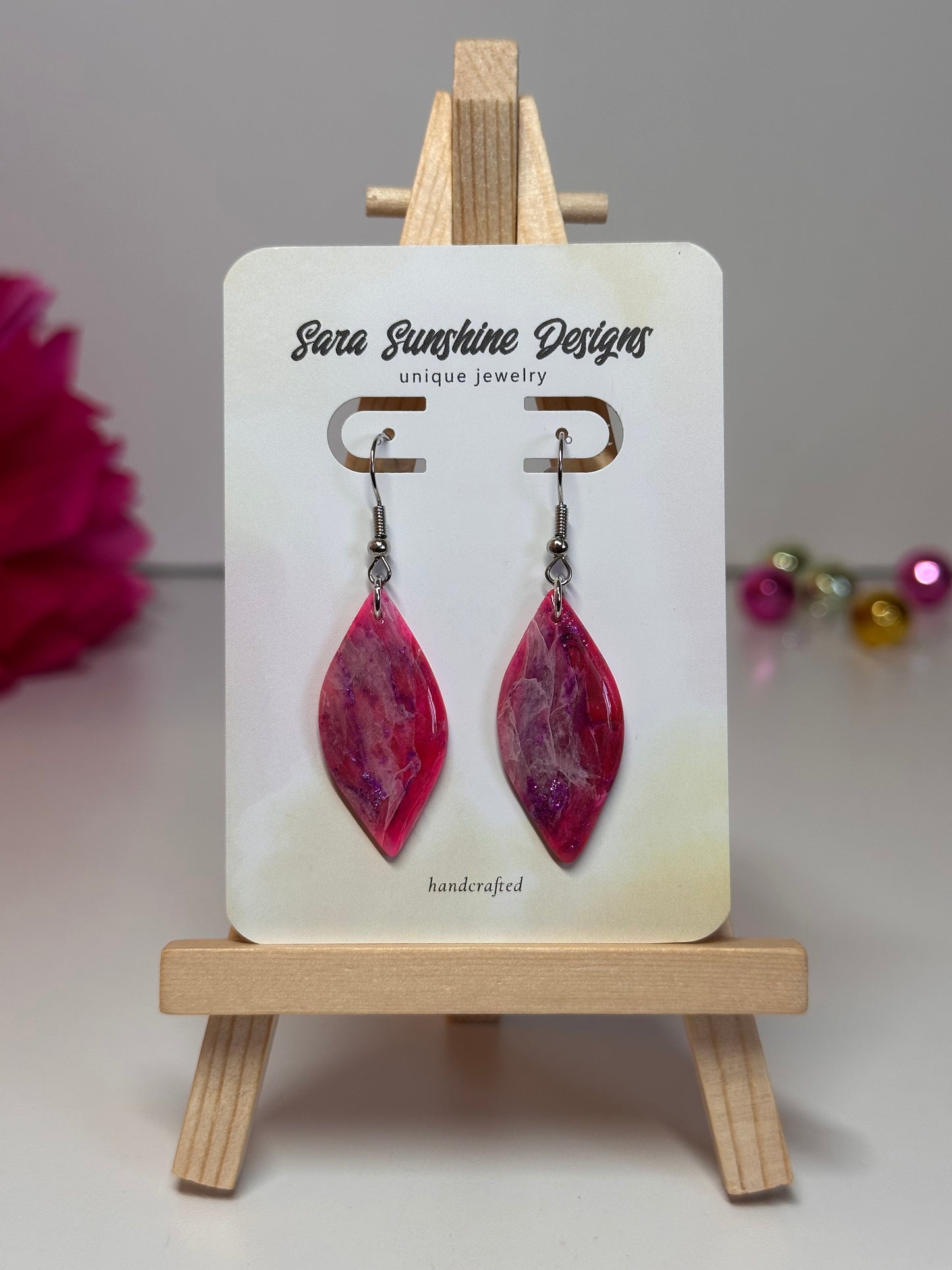 Almond Pendant Earrings - Fuchsia