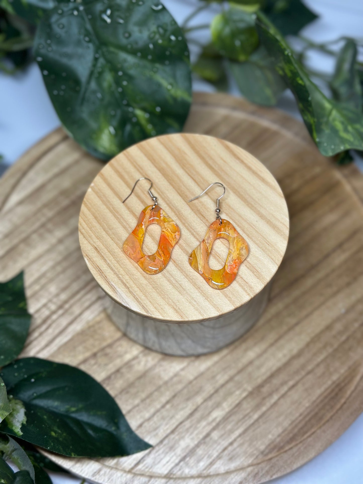 Curvy Oblong Oval Earrings - Orange 1
