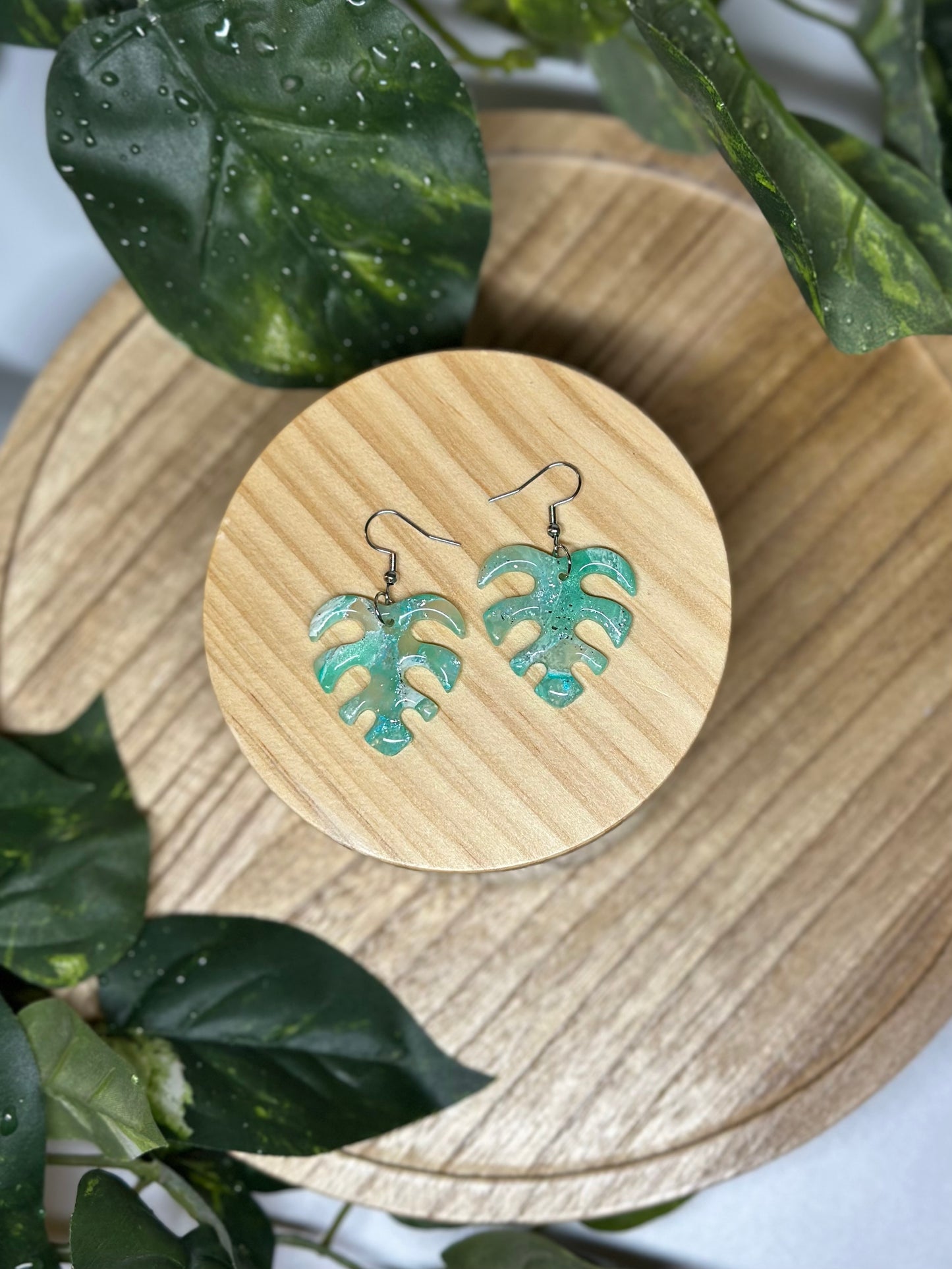 Monstera Leaf Earrings - Ocean Green 1