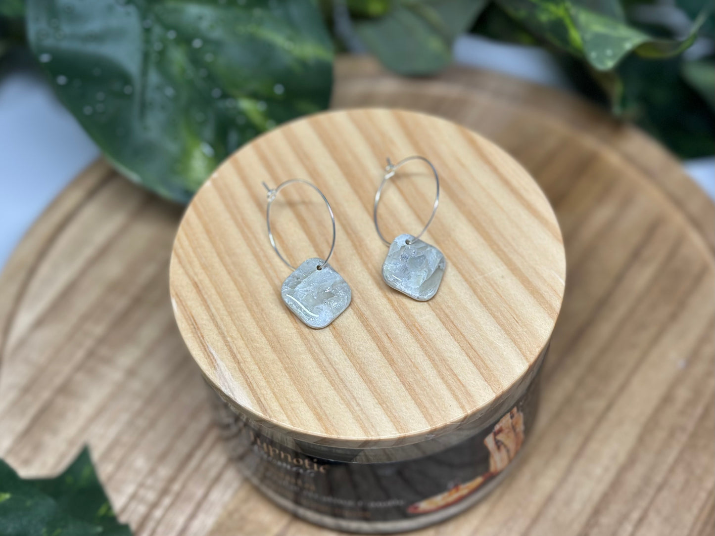 Square Pendant Hoop Earrings - Light Gray