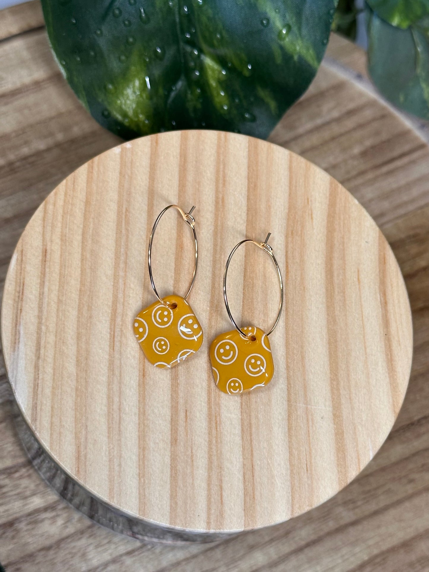 Square Pendant Hoop Earrings - Mustard & White Smiley