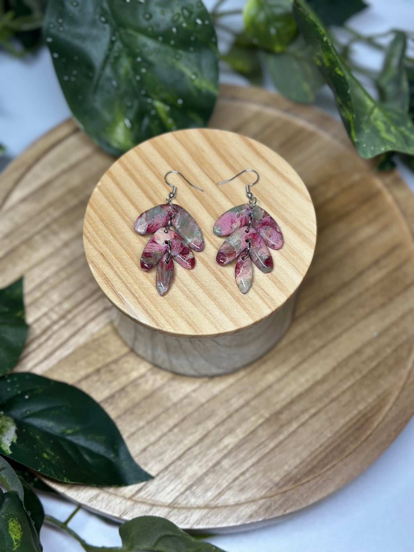 The Jami Earrings - Rose 1