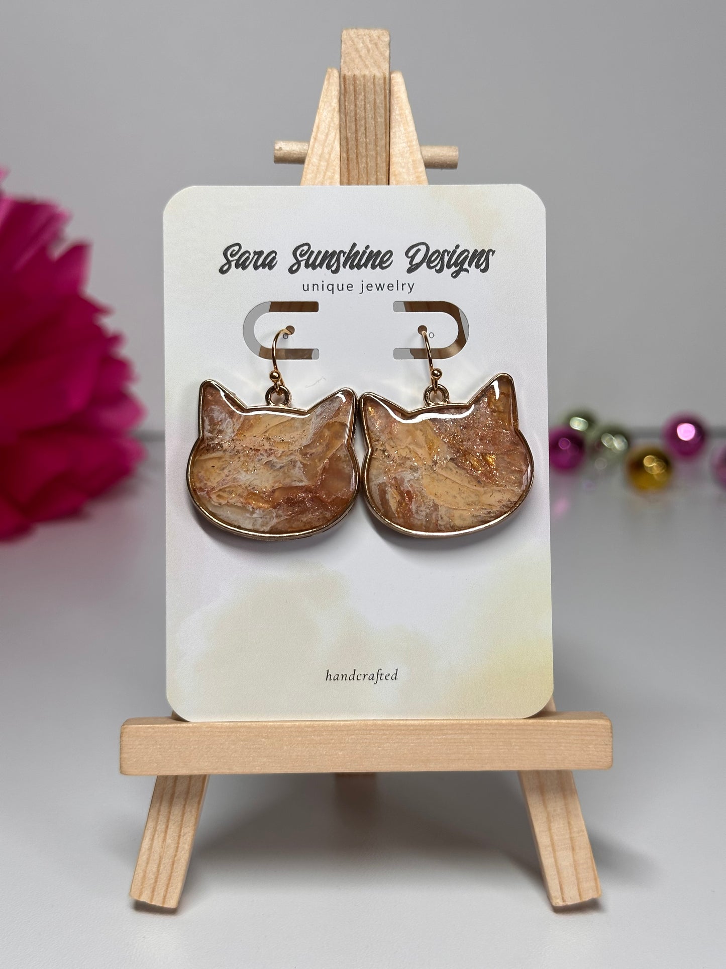 Cat Head Earrings - Beige