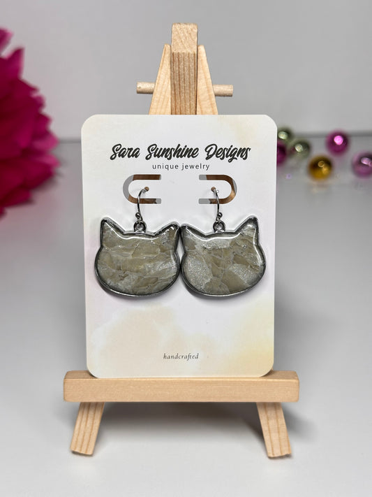 Cat Head Earrings - Light Gray 2