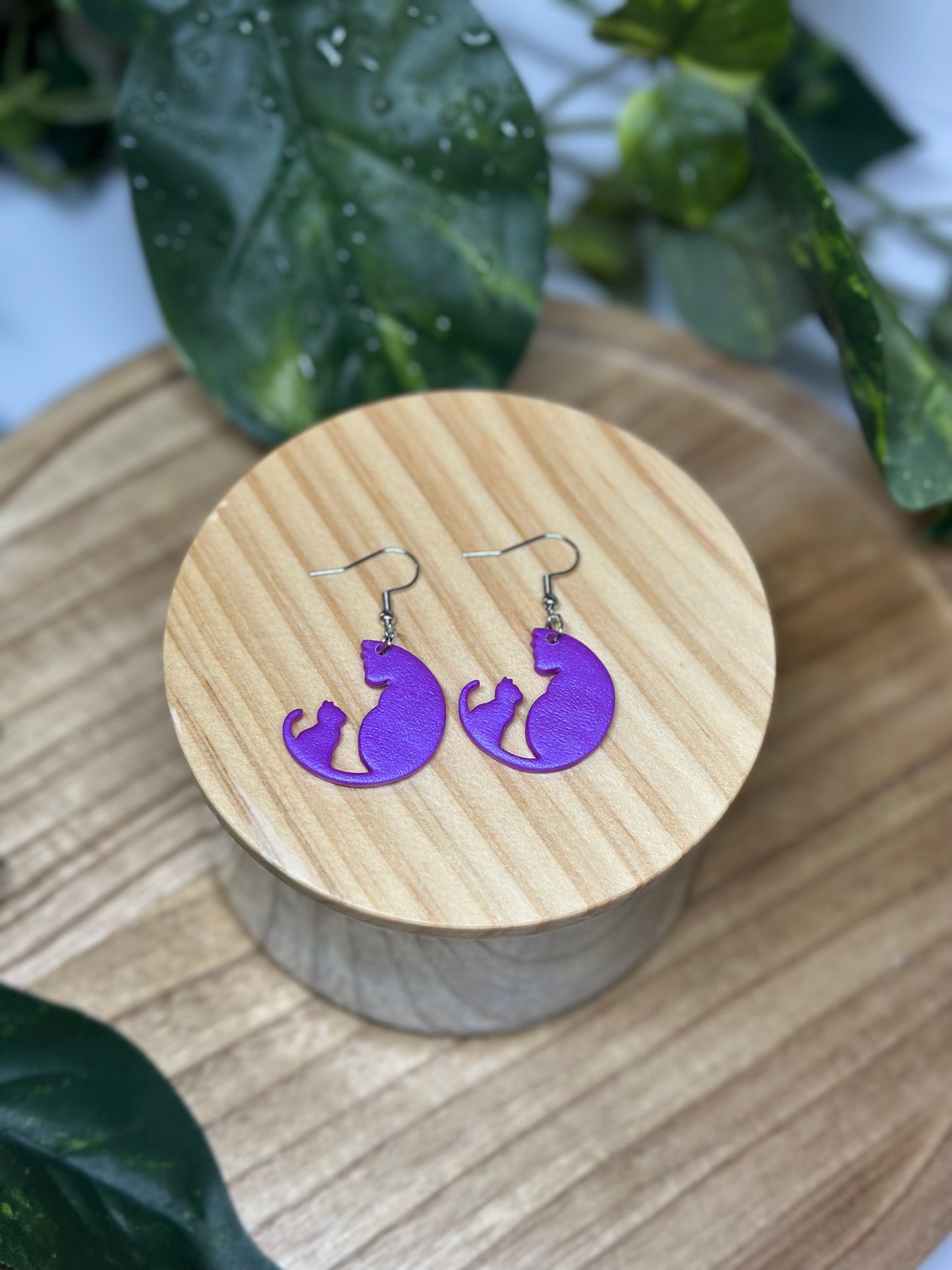 Cats Silhouette Earrings - Purple