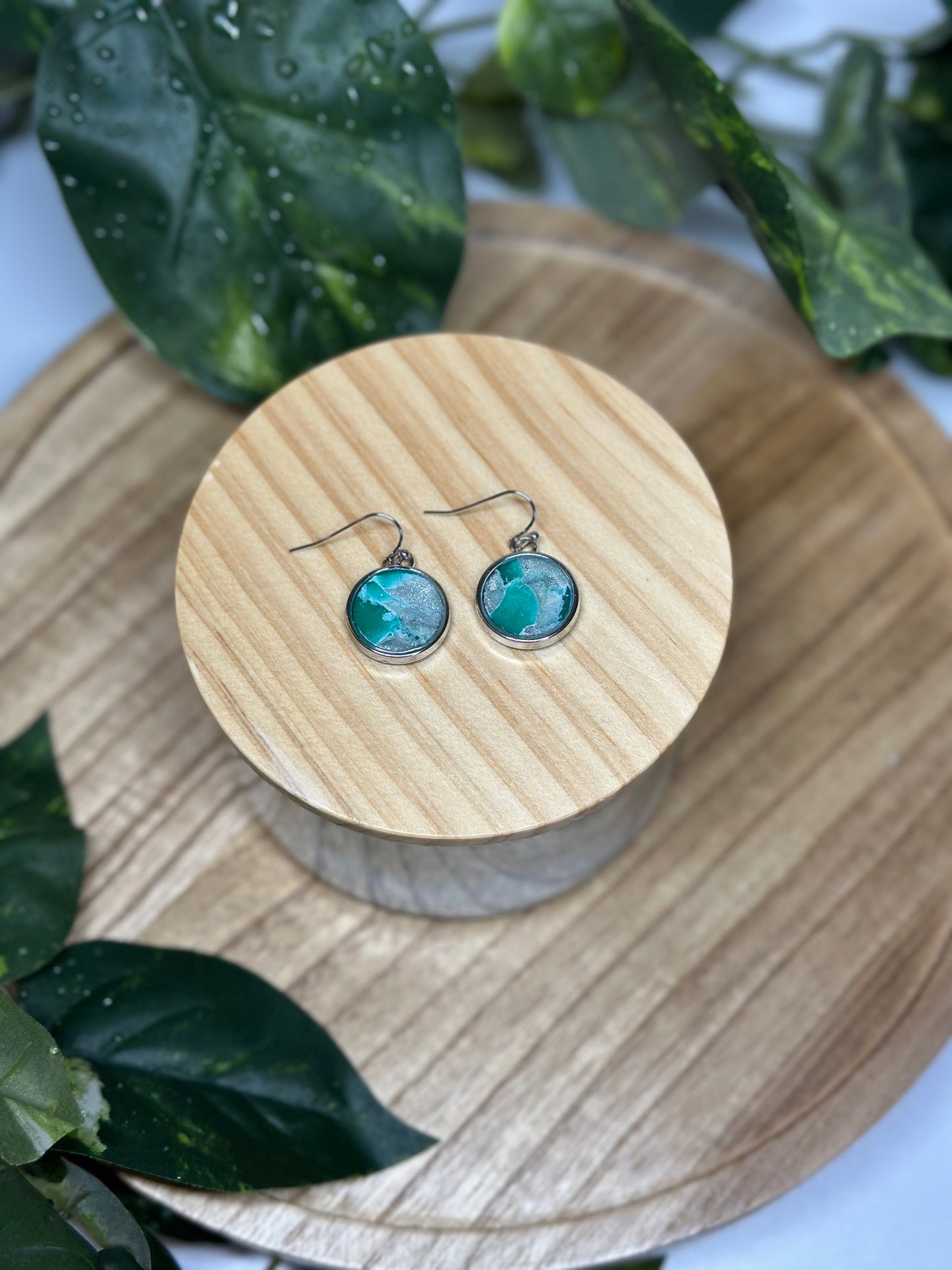 Circle Earrings - Green 1
