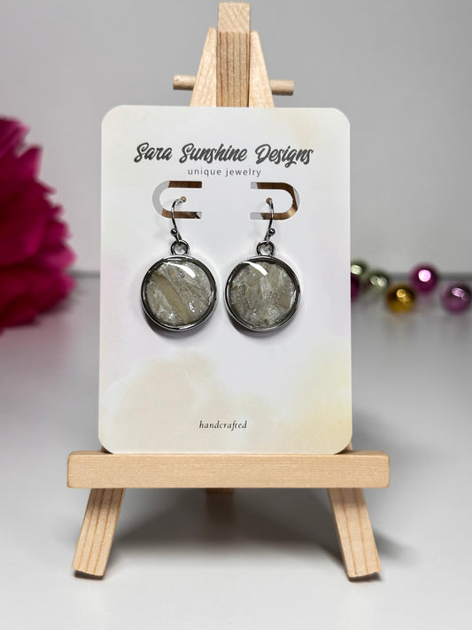 Circle Earrings - Light Gray 1