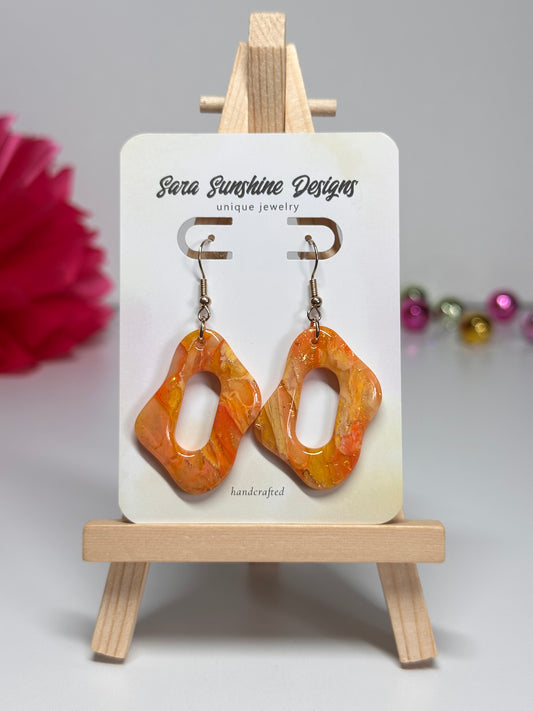 Curvy Oblong Oval Earrings - Orange 1