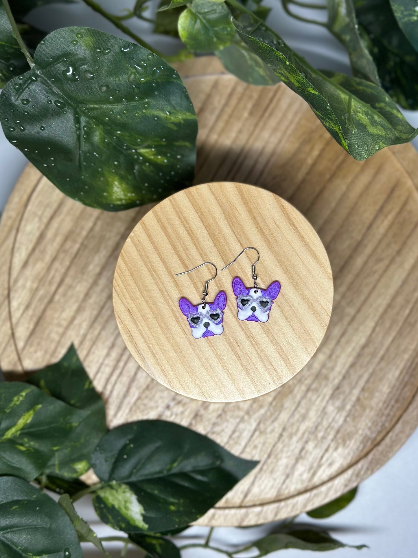Dogs - Frenchie Heart Eyes - Purple & White
