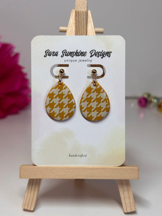 Drop Pendant Earrings - Mustard & White Houndstooth