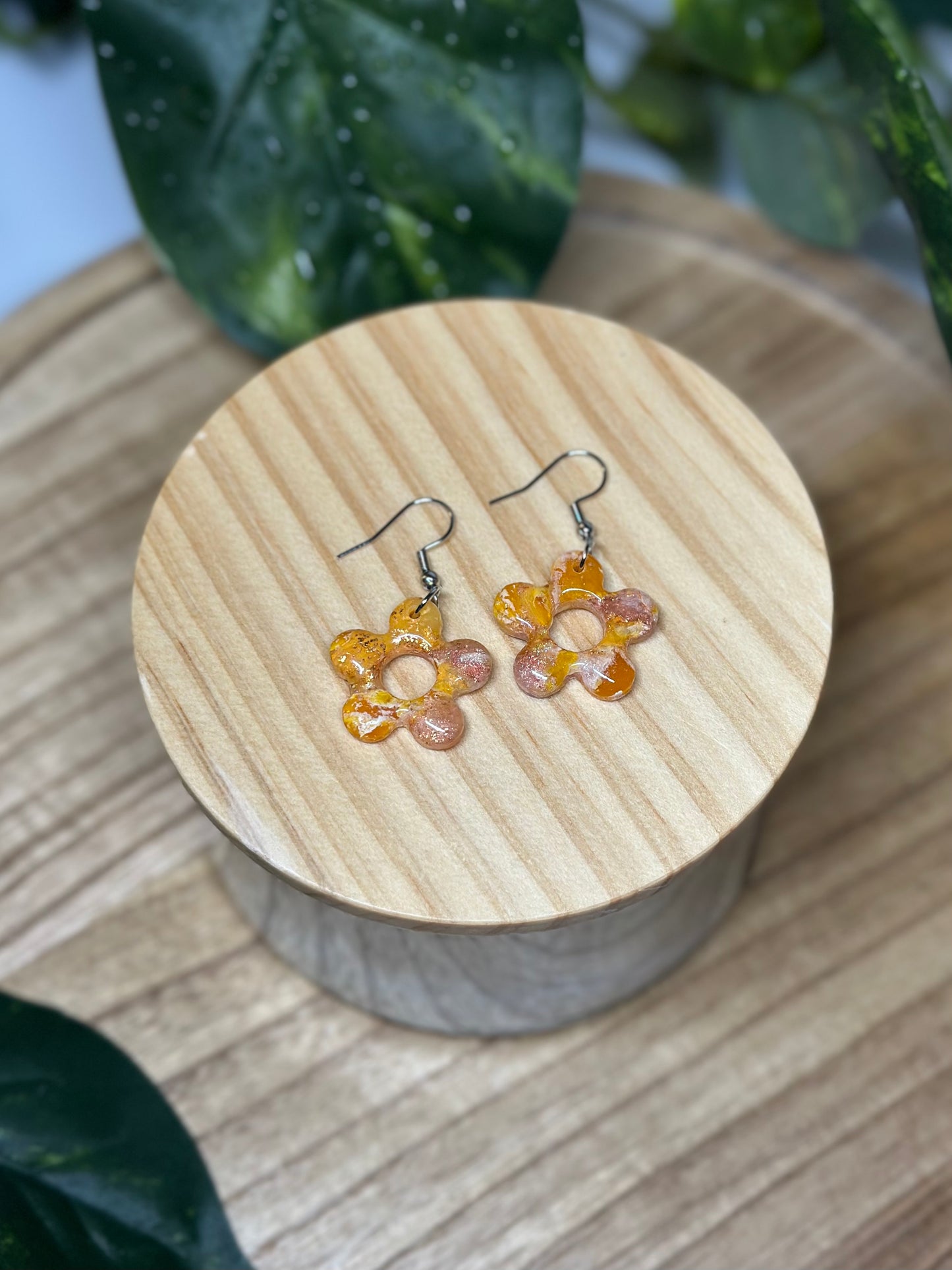 Groovy Flower Earrings - Yellow