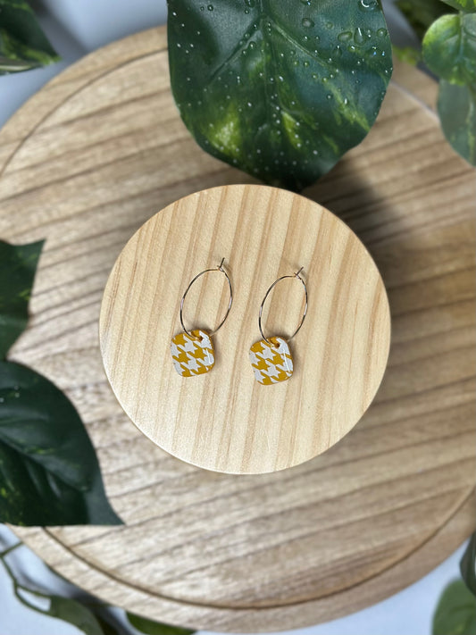 Square Pendant Hoop Earrings - Mustard & White Houndstooth