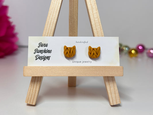 Cat Head Stud Earrings - Braided Mustard 1