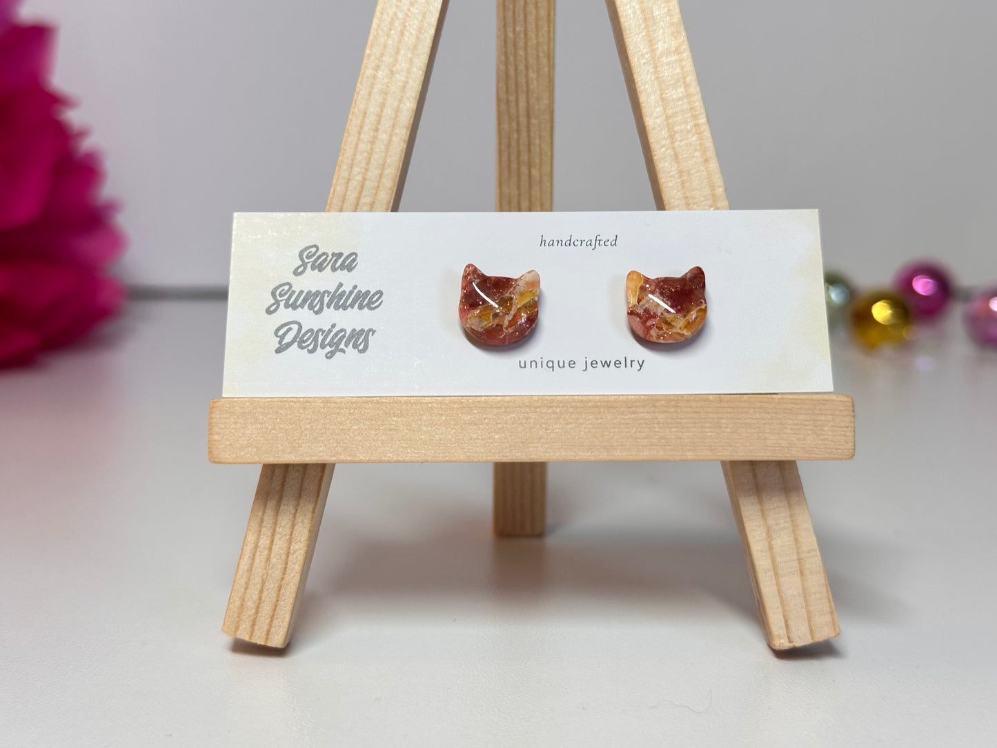 Cat Head Stud Earrings - Yellow & Maroon