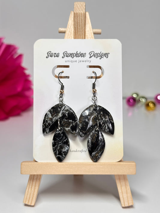 The Jami (half) Earrings - Black Marble
