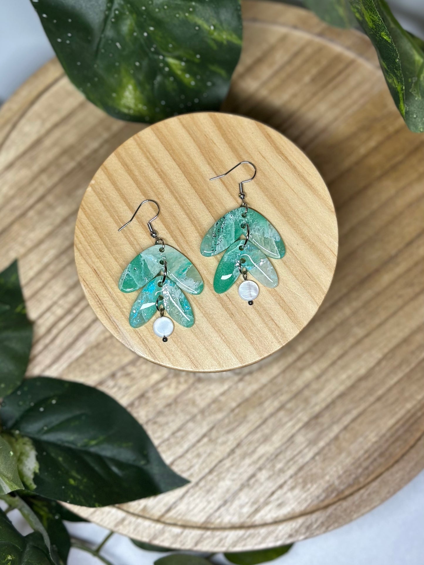 The Jami - Ocean Green w Shell