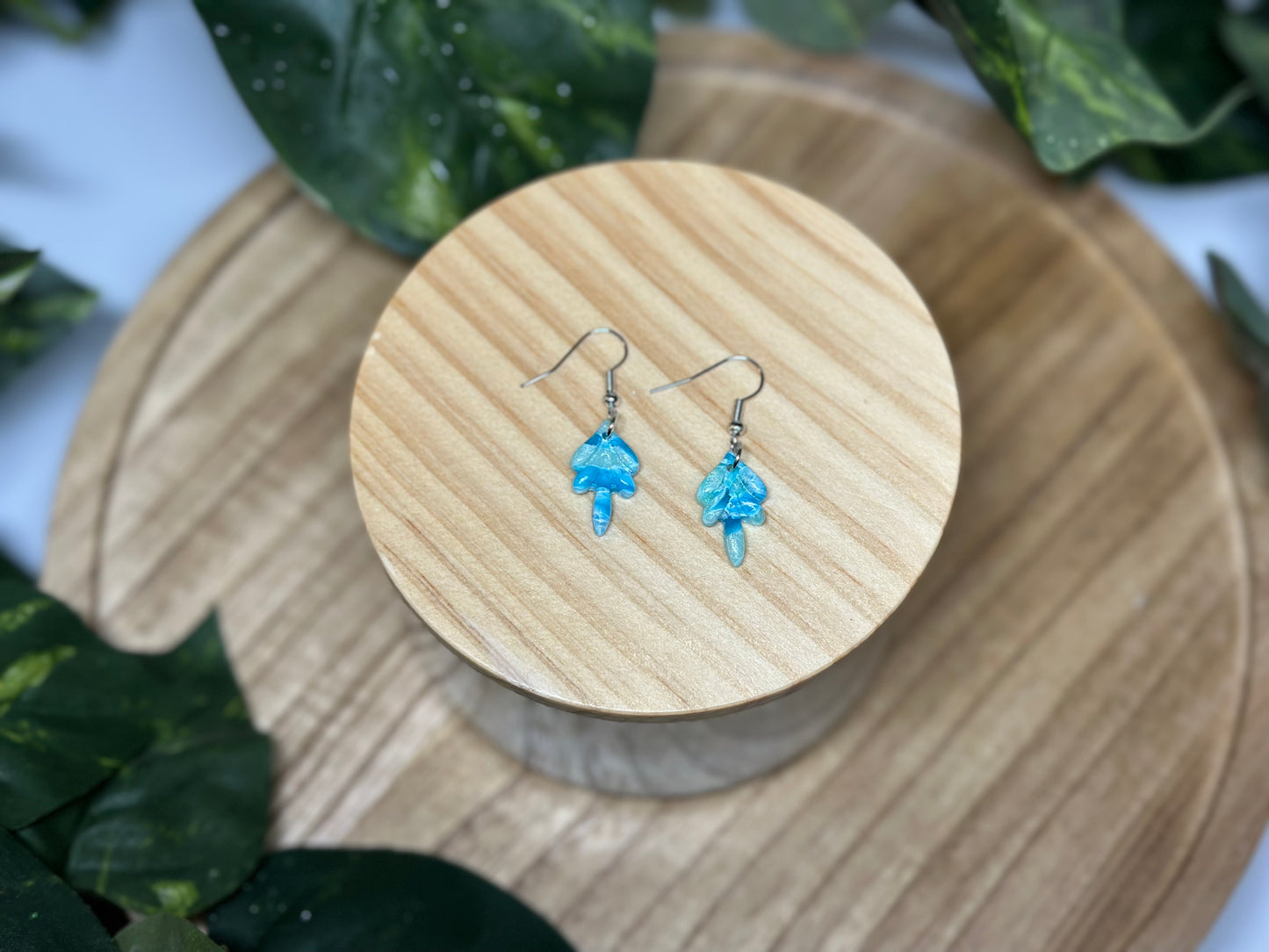 The Jami (mini) Earrings - Ocean Blue