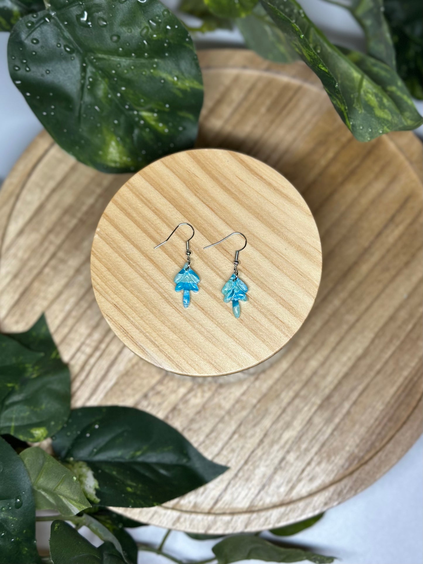 The Jami (mini) Earrings - Ocean Blue