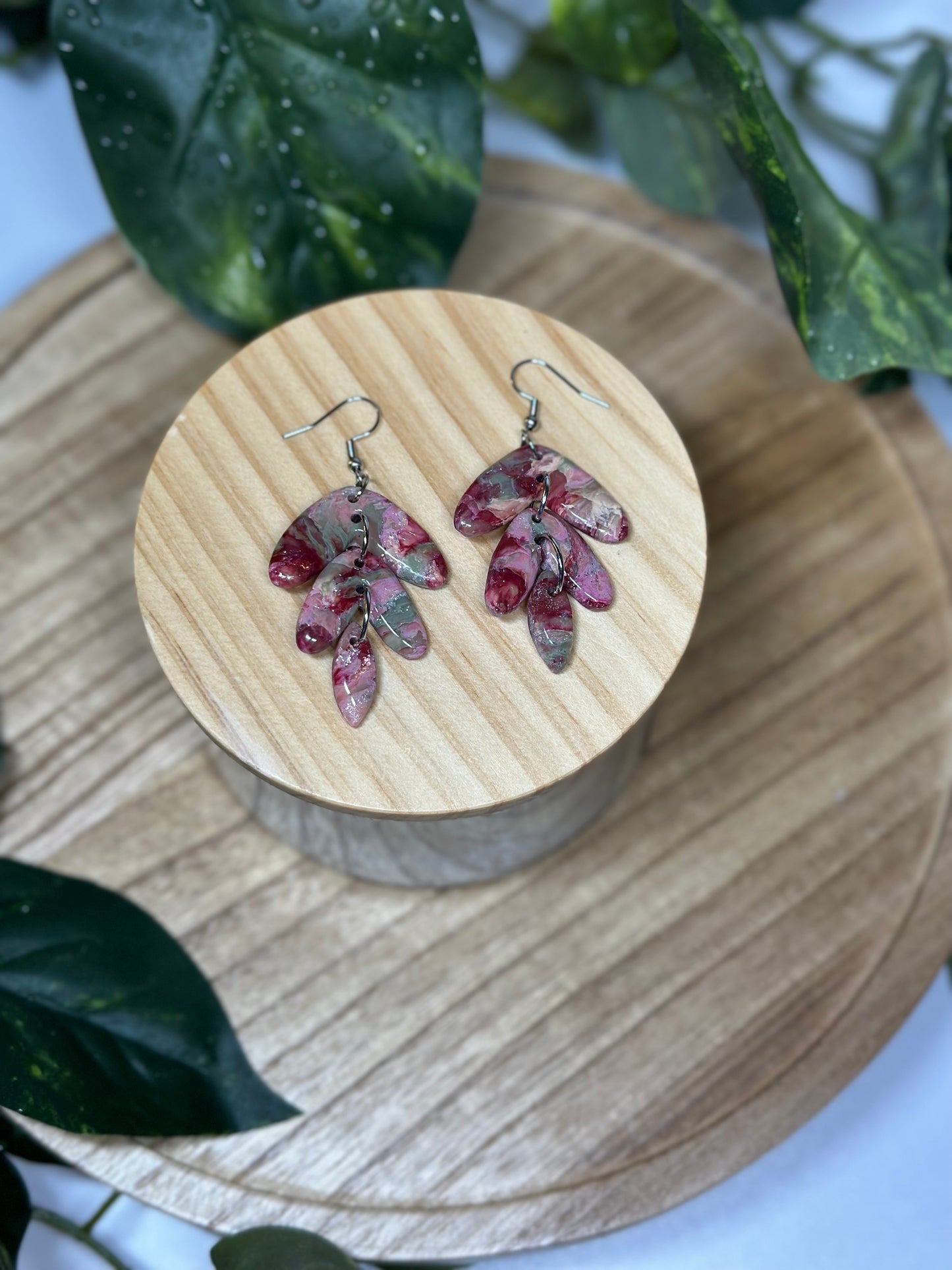 The Jami Earrings - Rose 2