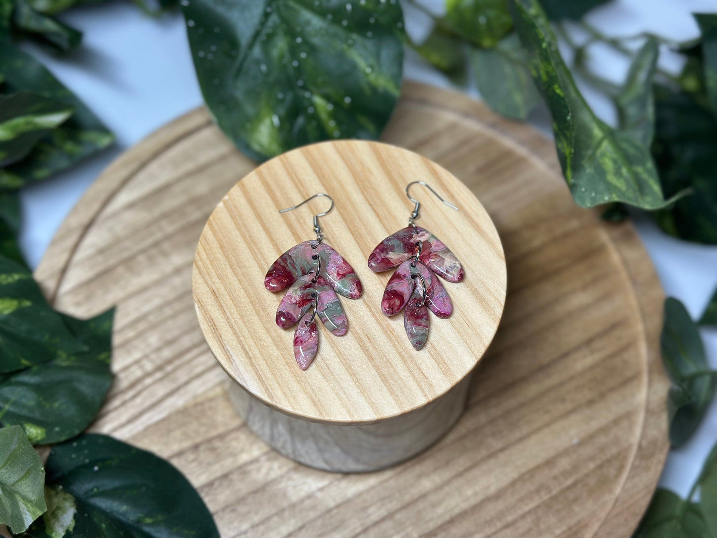 The Jami Earrings - Rose 2