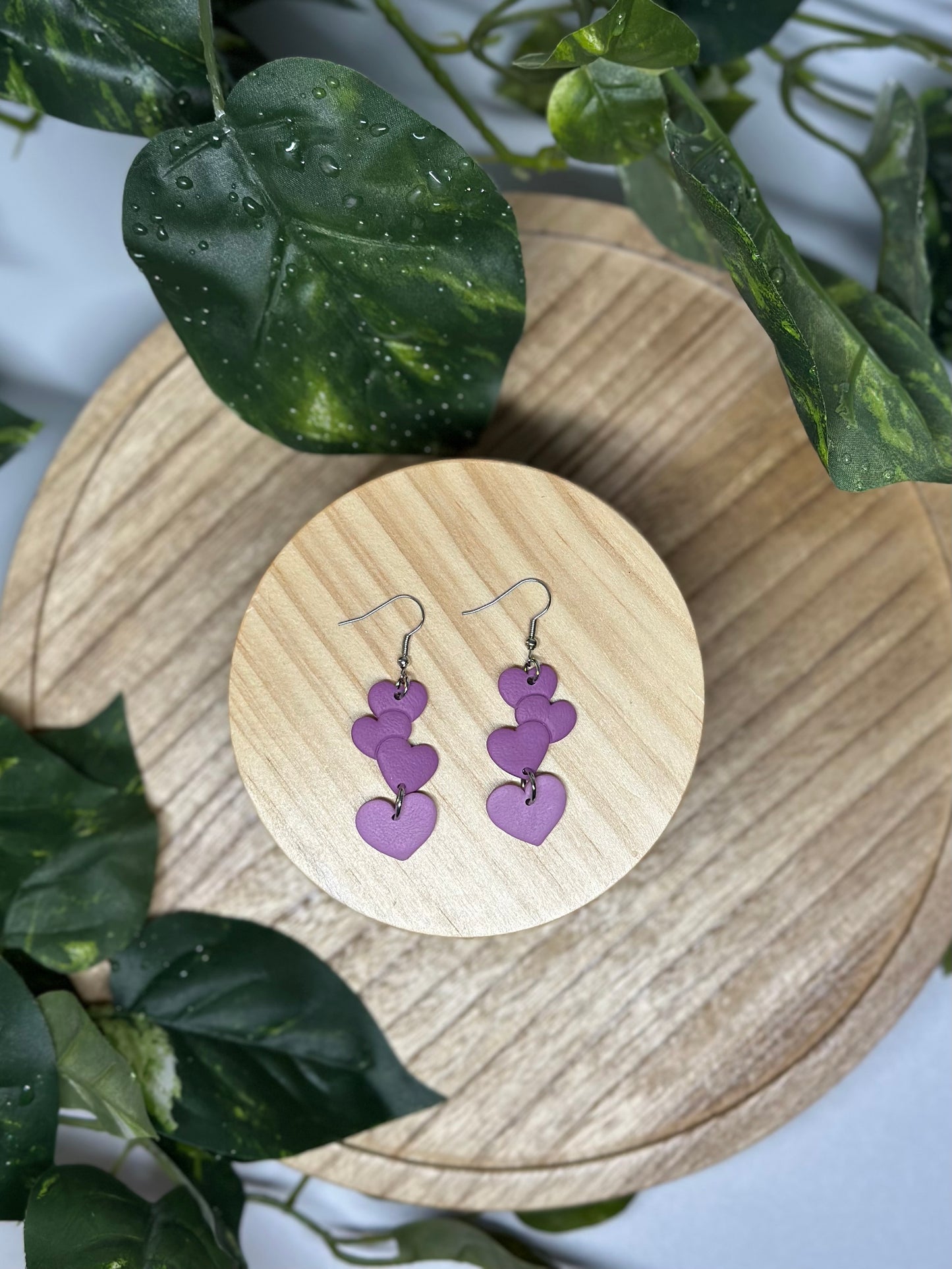 Multi Heart Dangle Earring - Purple Ombre