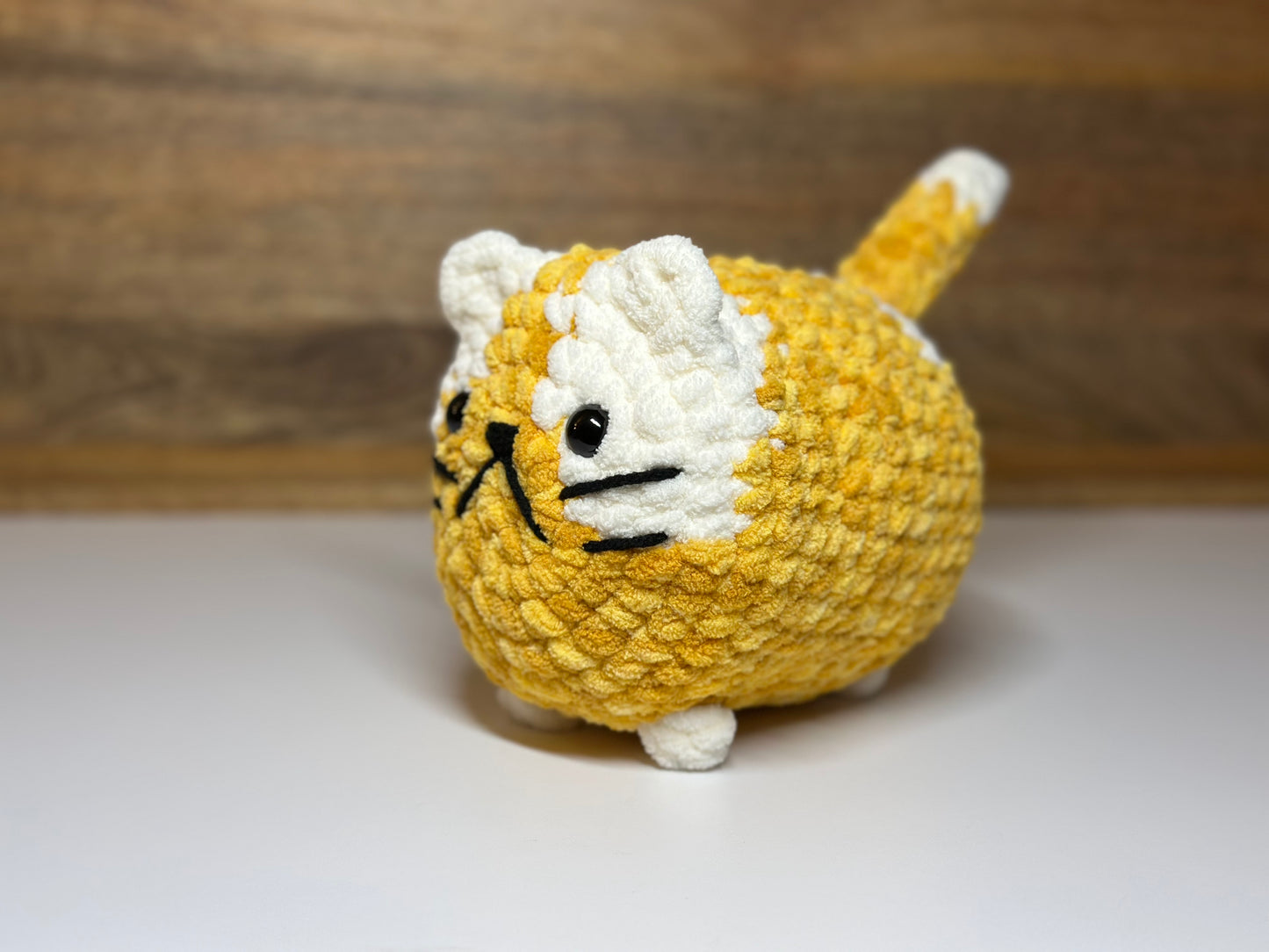 Crochet Loaf Cat - Orange & White Spotted Tabby