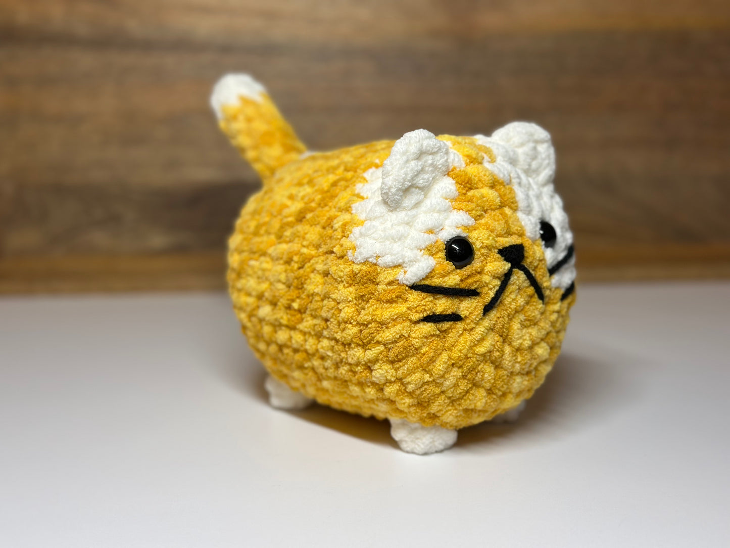 Crochet Loaf Cat - Orange & White Spotted Tabby