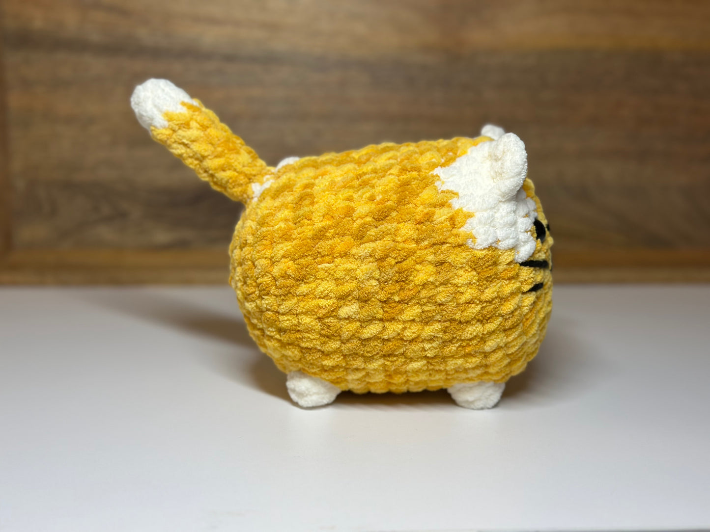 Crochet Loaf Cat - Orange & White Spotted Tabby
